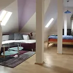 House Отель 3*
