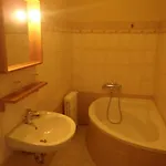 House Отель