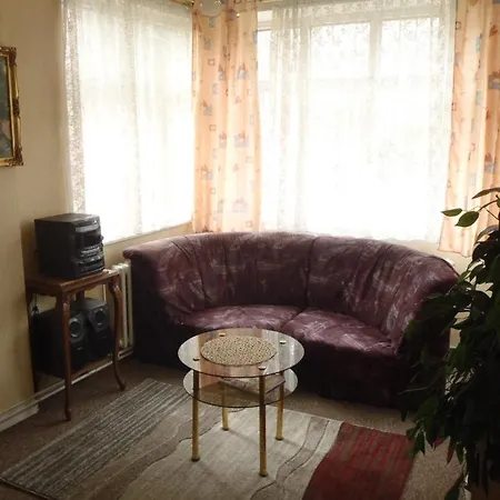 House 3*