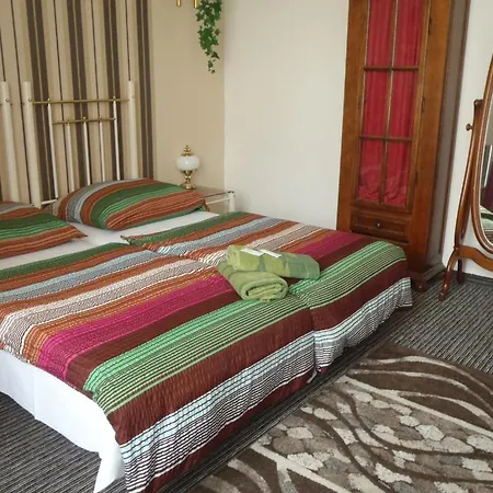 House Ξενοδοχείο