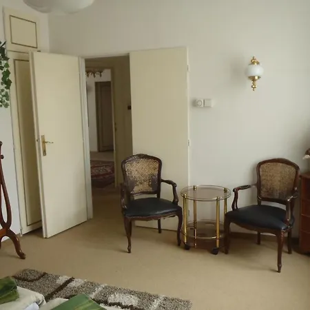 House 3*