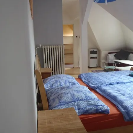House 3*