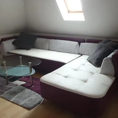 House 3* Teplice