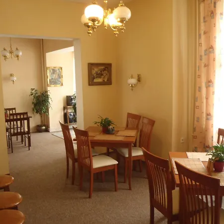 Hotel House