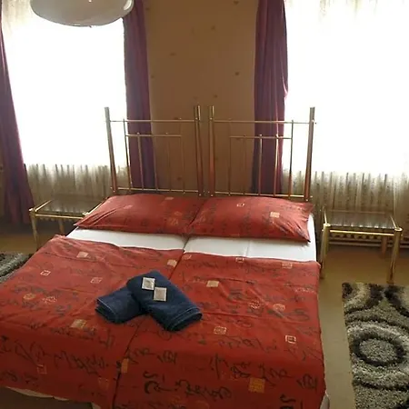 House 3* Teplice