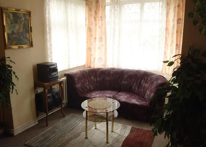 House 3*