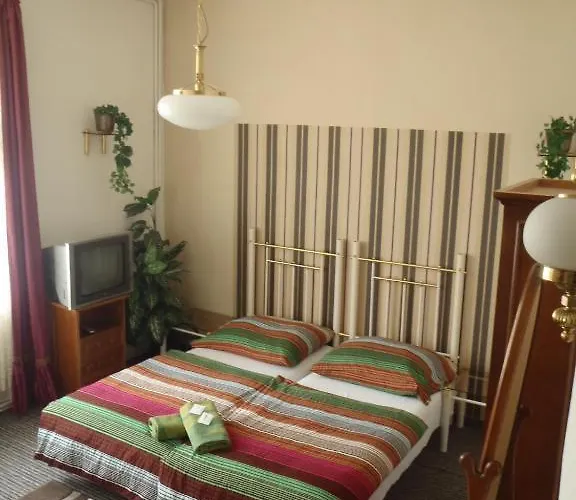 House Hotel 3*