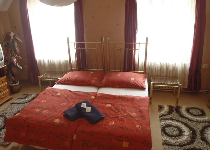House Hotel 3*