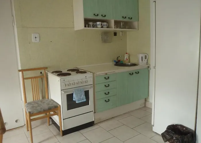 House 3*